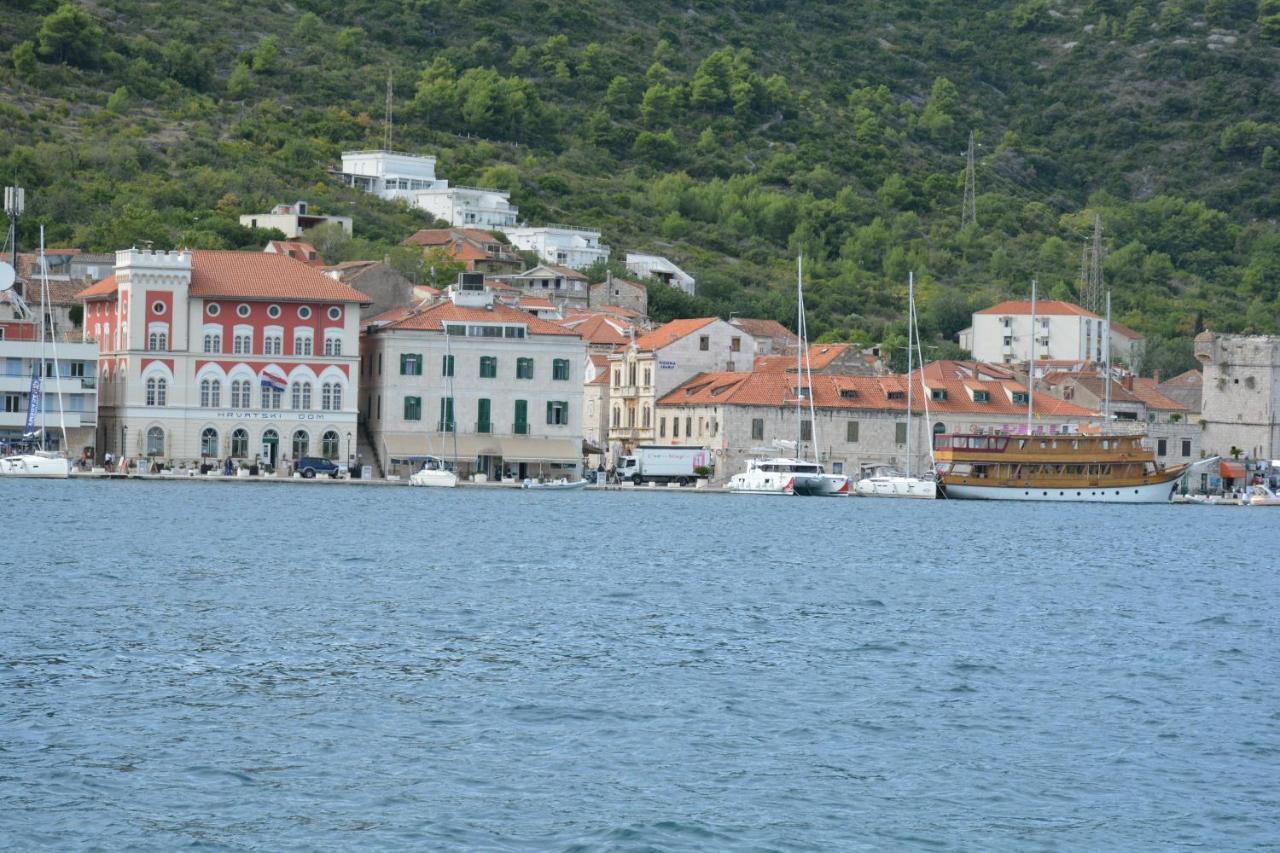 Apartment Diva Vis Dış mekan fotoğraf